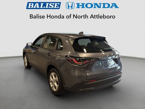 Used 2024 Honda HR-V LX image 3
