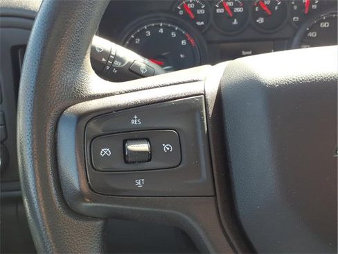 Used 2020 Chevrolet Silverado 1500 Custom w/ Custom Value Package image 9