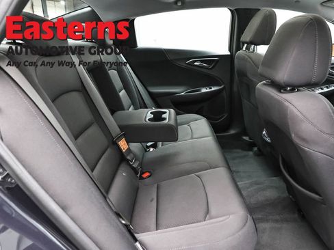 Used 2023 Chevrolet Malibu LT image 22
