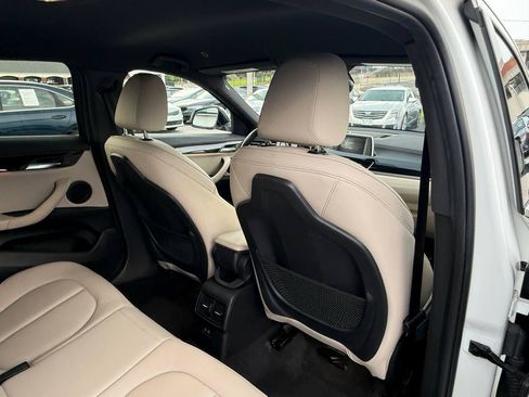 Used 2018 BMW X2 sDrive28i w/ Convenience Package FWD image 29