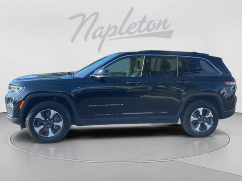 Used 2024 Jeep Grand Cherokee Limited 4xe AWD/4WD image 2