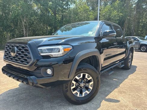 Used 2023 Toyota Tacoma TRD Off-Road AWD/4WD image 1