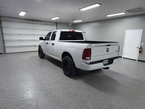 Used 2018 RAM 1500 Express w/ Express Value Package AWD/4WD image 5