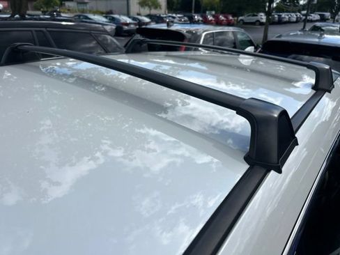 Used 2018 Honda CR-V LX image 10