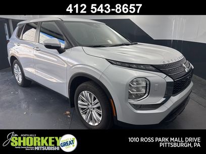 Used 2024 Mitsubishi Outlander ES
