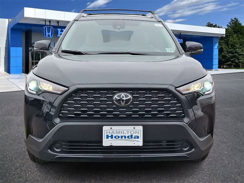 Used 2022 Toyota Corolla Cross LE image 28