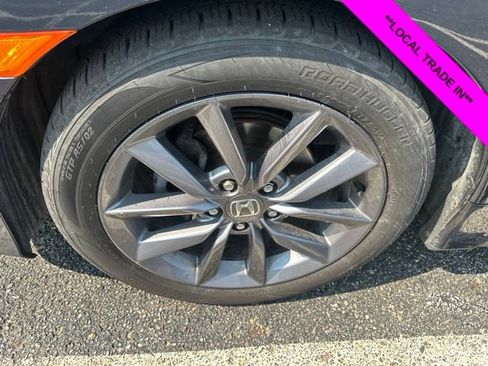 Used 2020 Honda Civic EX image 5