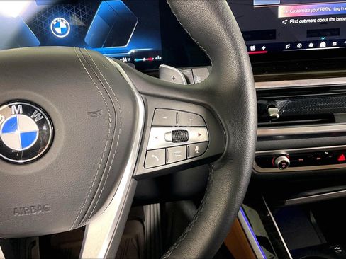 Certified 2024 BMW X5 xDrive40i w/ Premium Package AWD/4WD image 17
