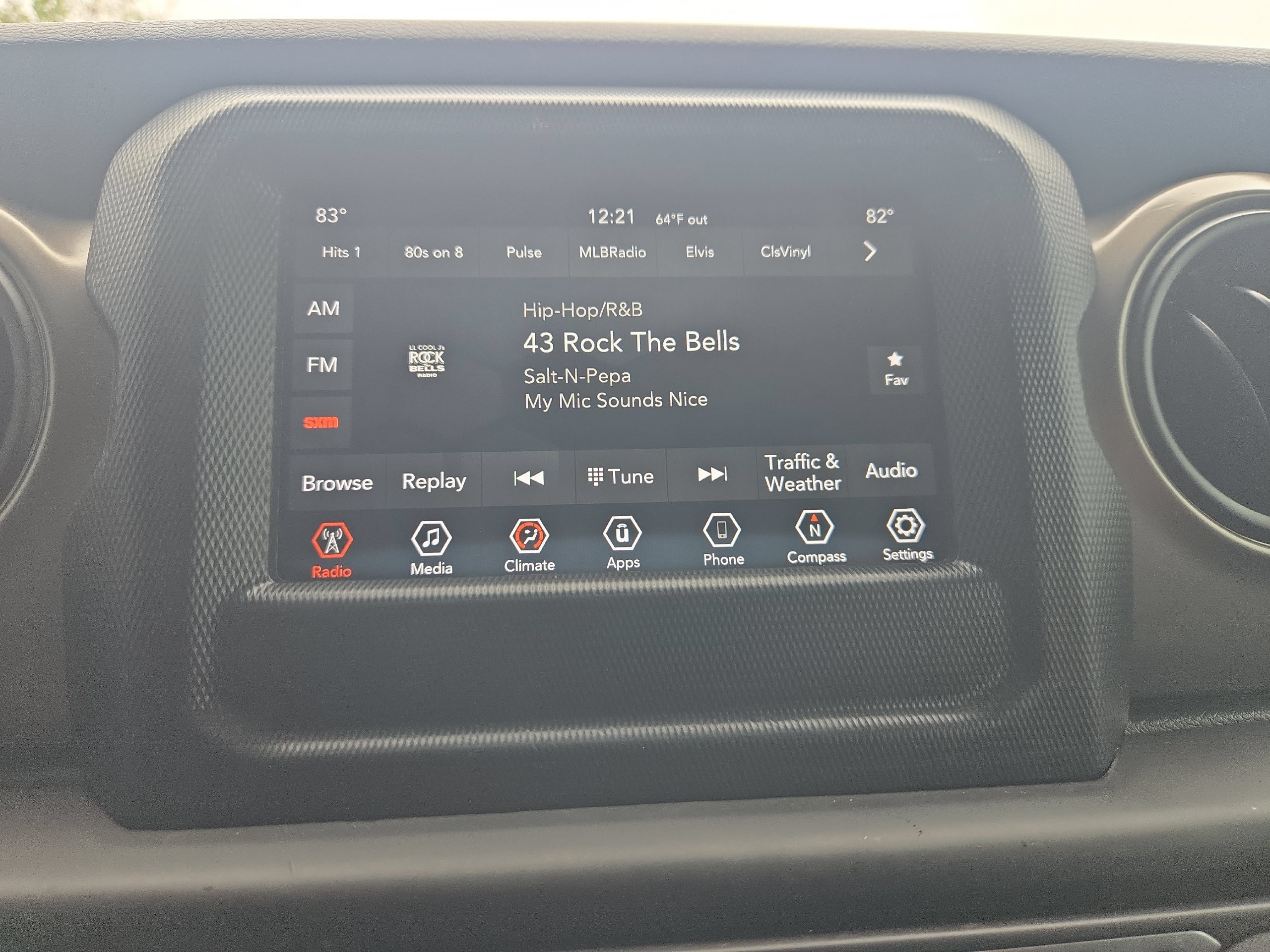 Used 2019 Jeep Wrangler Unlimited Sport S AWD/4WD image 10