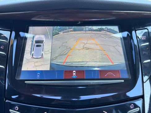 Used 2020 Cadillac Escalade 2WD image 32