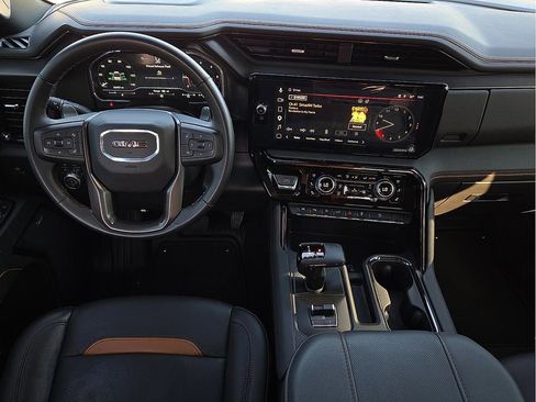 Used 2025 GMC Sierra 1500 AT4 w/ AT4 Premium Package image 11