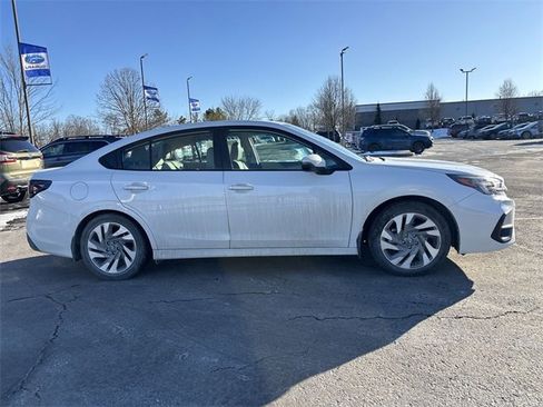 Used 2023 Subaru Legacy Limited image 12