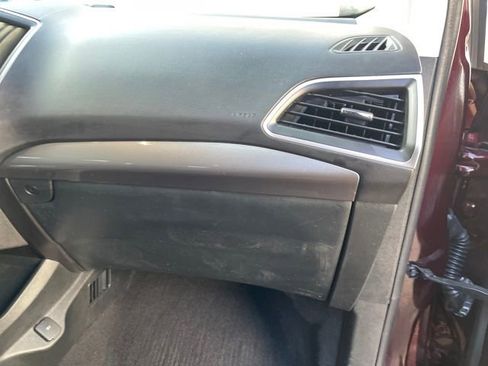 Used 2024 Ford Edge SEL w/ Convenience Package image 38