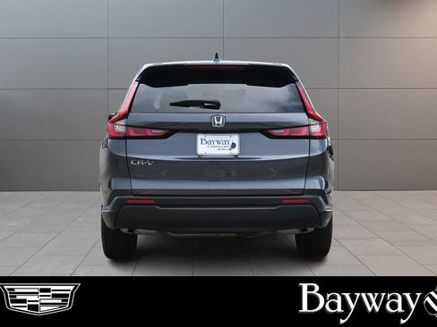 Used 2025 Honda CR-V LX image 6