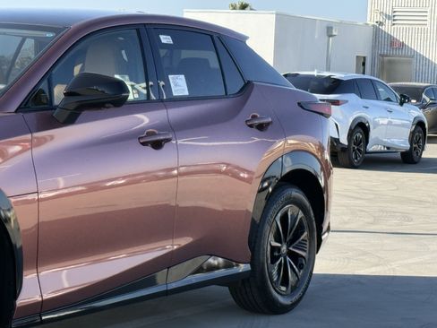 New 2026 Lexus RZ 350e 2WD image 9