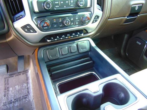 Used 2018 GMC Sierra 1500 SLT AWD/4WD image 23