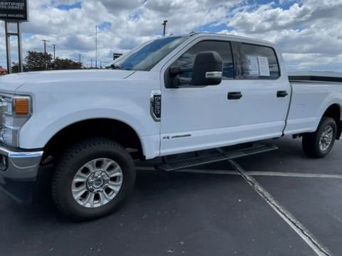 Used 2022 Ford F350 XLT w/ XLT Value Package AWD/4WD image 6