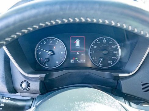 Used 2024 Subaru Ascent Touring image 19