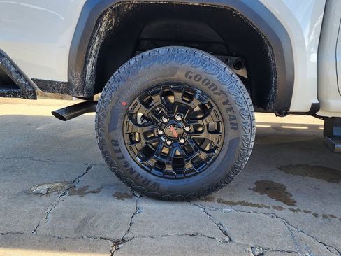 New 2026 GMC Canyon Elevation w/ Convenience Package image 50