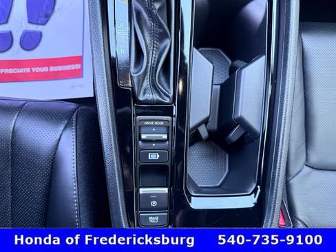 Used 2025 Honda Accord Sport image 39