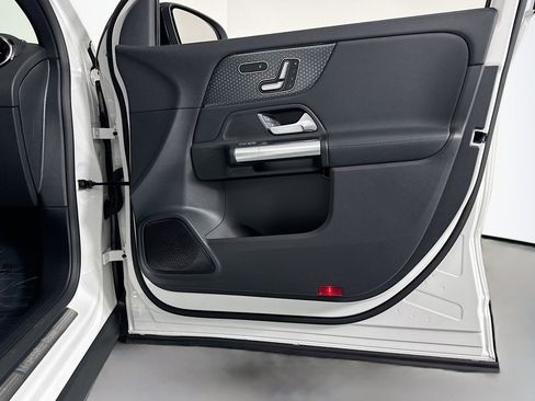 New 2026 Mercedes-Benz GLA 250 image 23