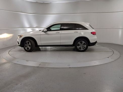 Used 2019 Mercedes-Benz GLC 300 4MATIC image 5