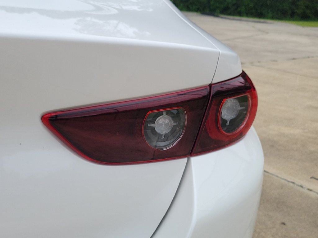 New 2026 MAZDA MAZDA3 2.5 S Sedan w/ Preferred Pkg FWD image 8