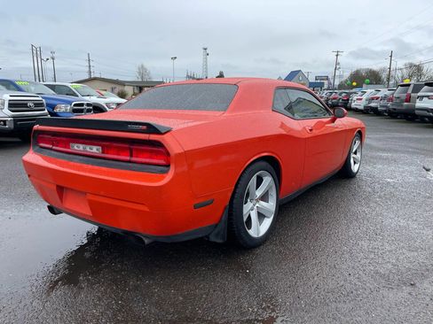 Used 2008 Dodge Challenger SRT8 image 3