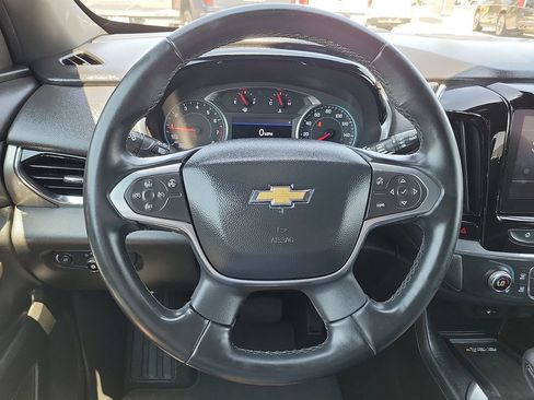 Used 2023 Chevrolet Traverse LT AWD/4WD image 28