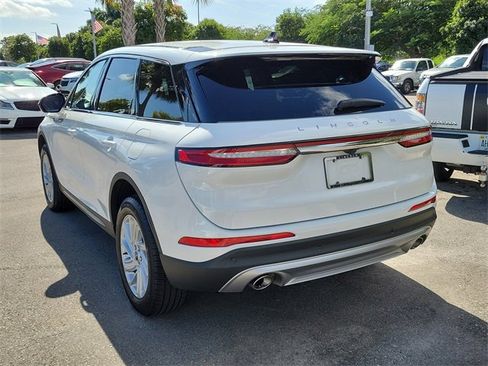 Certified 2024 Lincoln Corsair FWD image 4