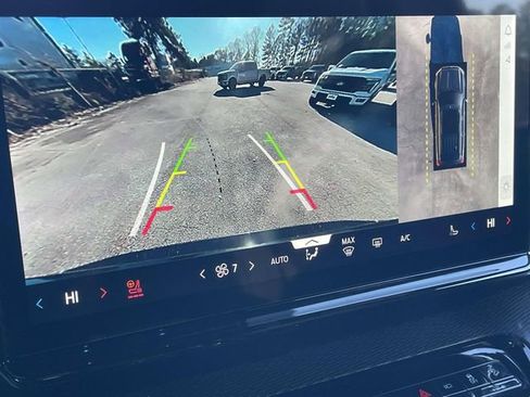 New 2026 Ford Expedition Platinum w/ Stealth Appearance Package image 8