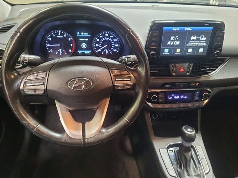 Used 2019 Hyundai Elantra GT w/ Style Package 02 FWD image 22
