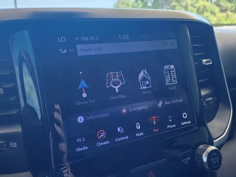 Used 2020 RAM 1500 Big Horn RWD image 29