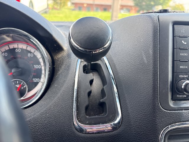 Used 2018 Dodge Grand Caravan GT w/ Safety Sphere Group FWD image 24