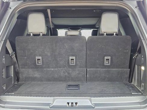 Used 2022 Ford Expedition Platinum image 21
