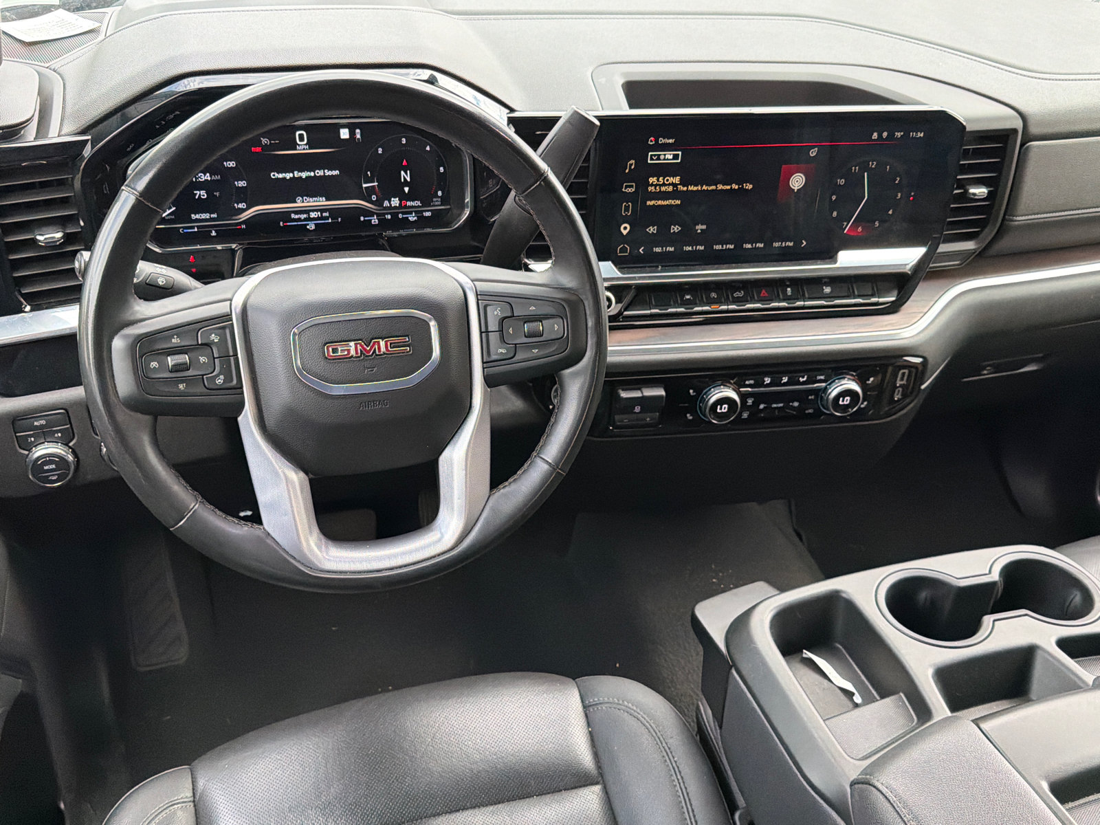 Used 2025 GMC Sierra 1500 SLT AWD/4WD image 25