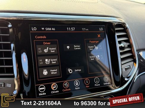 Used 2020 Jeep Grand Cherokee Overland image 25