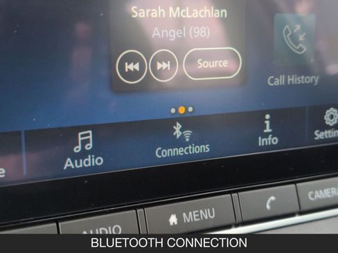 Used 2025 Nissan Sentra SV image 19