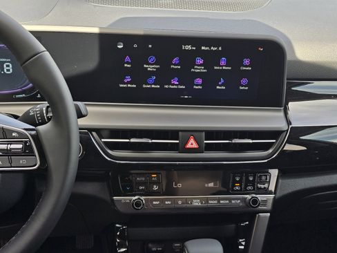 New 2026 Kia Seltos S FWD image 8