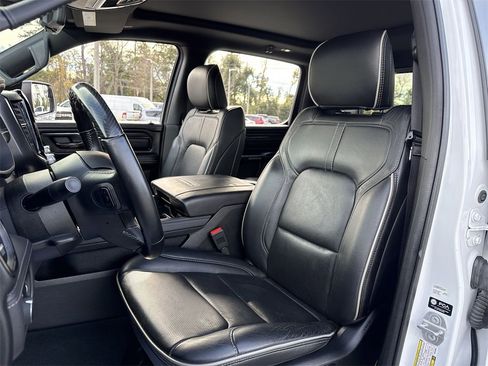 Used 2022 RAM 1500 Limited image 10