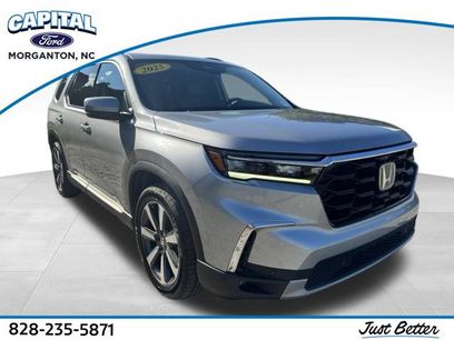 Used 2025 Honda Pilot Touring