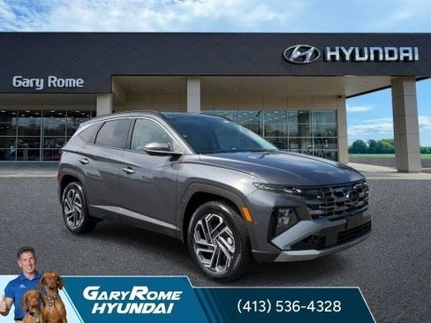 Used 2025 Hyundai Tucson Limited AWD/4WD image 2