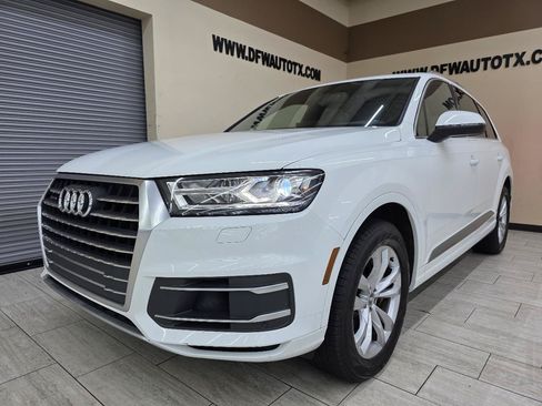 Used 2017 Audi Q7 3.0T Premium AWD/4WD image 2