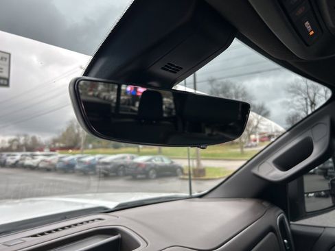 Used 2022 GMC Sierra 3500 Denali w/ Denali Ultimate Package image 36