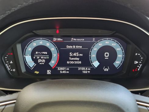 Used 2025 Audi Q3 2.0T Premium AWD/4WD image 14
