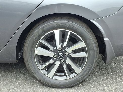 New 2025 Nissan Versa SV w/ Trunk Package image 5