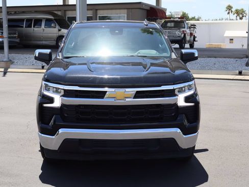 Used 2025 Chevrolet Silverado 1500 LT RWD image 4