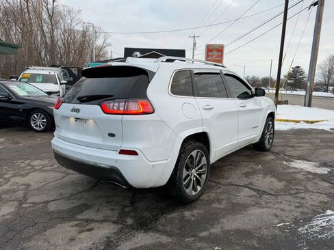 Used 2019 Jeep Cherokee Overland w/ Technology Group image 5