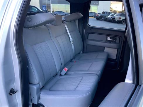 Used 2013 Ford F150 XLT w/ XLT Chrome Pkg image 18
