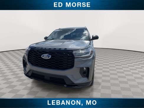 Certified 2025 Ford Explorer ST-Line w/ ST-Line Street Pack AWD/4WD image 3
